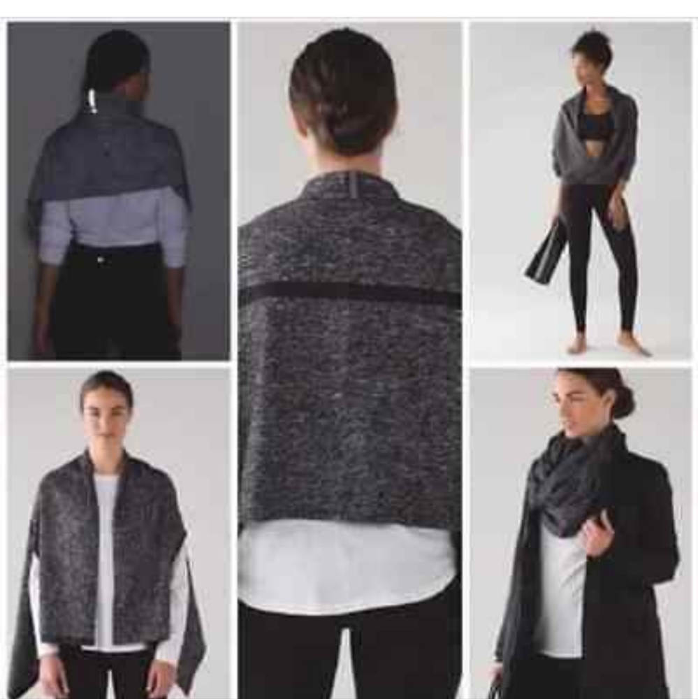 Lululemon Vinyasa Wrap scarf